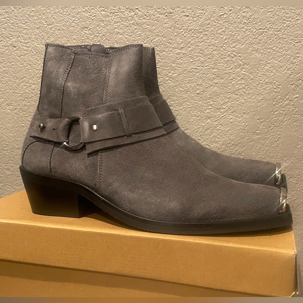 Cuban Heel Western Boot
